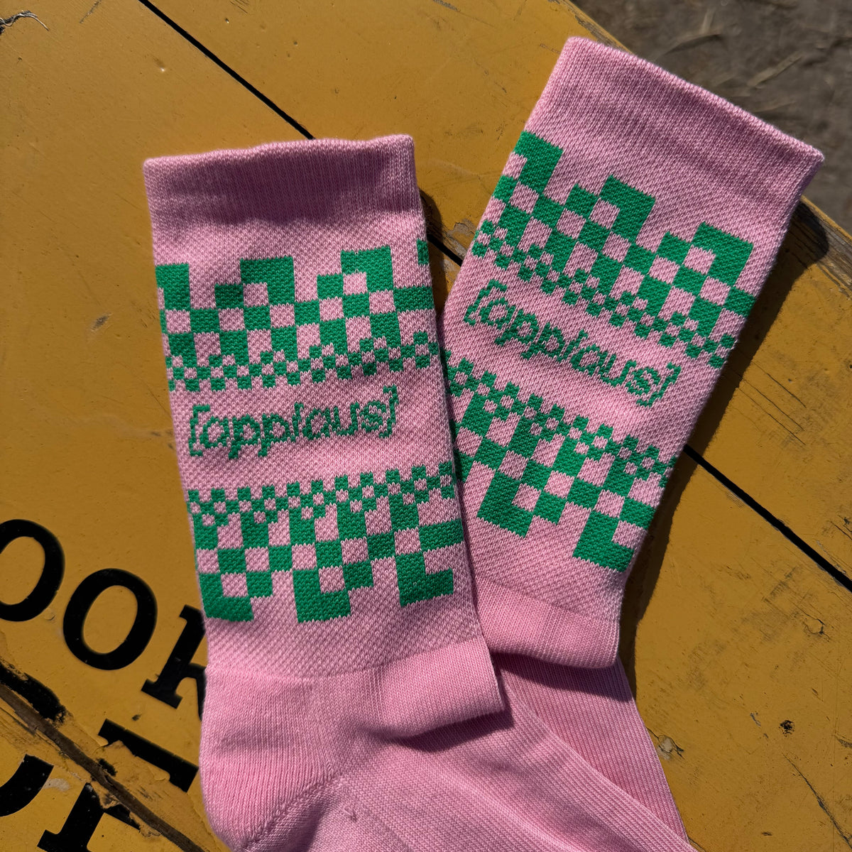 Sokken applaus (roze met groen)